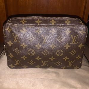 Authentic Louis Vuitton Monogram Truth Towaretto GM cosmetic Makeup Bag.